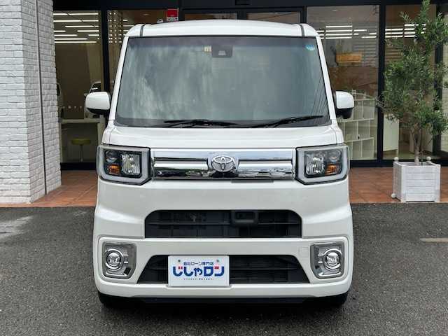 トヨタ ピクシスメガ GターボレジャーエディションSAⅡ 高知県 2016(平28)年 8.4万km パールホワイトⅢ (株)IDOMが運営する【じしゃロン高知店】の自社ローン専用車両になります。こちらは現金またはオートローンご利用時の価格です。自社ローンご希望の方は別途その旨お申付け下さい