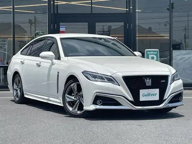 トヨタ クラウン RS 茨城県 2018(平30)年 3.2万km ホワイトパールクリスタルシャイン 純正ナビ/【AM・FM・DISC・USB・BT・TV・AUX】/パワーシート/パドルシフト/100V電源/前後コーナーセンサー/アイドリングストップ/Bカメラ/ETC/レーダークルコン/ステリモ/オートライト/オートハイビーム/Fフォグ/LEDライト/純正フロアマット/純正アルミホイール