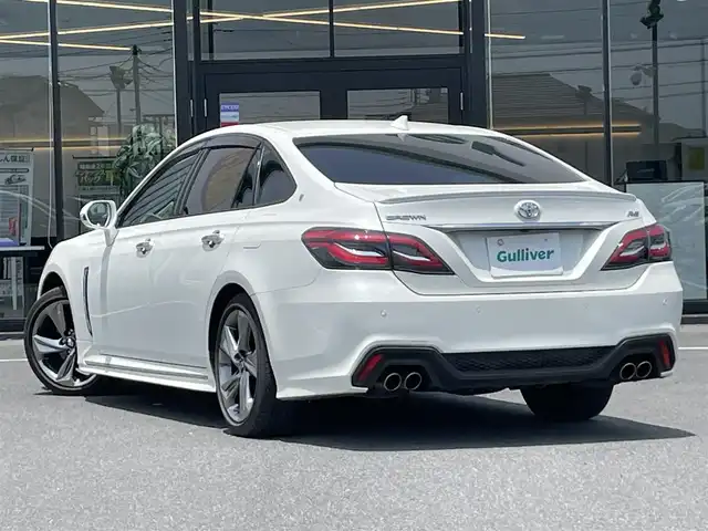 トヨタ クラウン RS 茨城県 2018(平30)年 3.2万km ホワイトパールクリスタルシャイン 純正ナビ/【AM・FM・DISC・USB・BT・TV・AUX】/パワーシート/パドルシフト/100V電源/前後コーナーセンサー/アイドリングストップ/Bカメラ/ETC/レーダークルコン/ステリモ/オートライト/オートハイビーム/Fフォグ/LEDライト/純正フロアマット/純正アルミホイール
