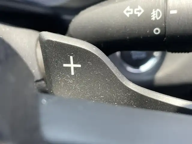 トヨタ クラウン RS 茨城県 2018(平30)年 3.2万km ホワイトパールクリスタルシャイン 純正ナビ/【AM・FM・DISC・USB・BT・TV・AUX】/パワーシート/パドルシフト/100V電源/前後コーナーセンサー/アイドリングストップ/Bカメラ/ETC/レーダークルコン/ステリモ/オートライト/オートハイビーム/Fフォグ/LEDライト/純正フロアマット/純正アルミホイール