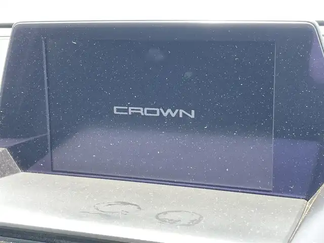 トヨタ クラウン RS 茨城県 2018(平30)年 3.2万km ホワイトパールクリスタルシャイン 純正ナビ/【AM・FM・DISC・USB・BT・TV・AUX】/パワーシート/パドルシフト/100V電源/前後コーナーセンサー/アイドリングストップ/Bカメラ/ETC/レーダークルコン/ステリモ/オートライト/オートハイビーム/Fフォグ/LEDライト/純正フロアマット/純正アルミホイール