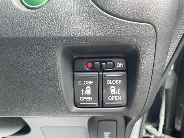 ホンダ Ｎ ＢＯＸ カスタム G ターボ Lパッケージ 宮城県 2015(平27)年 9.2万km スマートブラック (株)IDOMが運営する【じしゃロン仙台店】の自社ローン専用車両になりますこちらは現金またはオートローンご利用時の価格です。自社ローンご希望の方は別途その旨お申付け下さい/両側パワースライドドア/SDナビ/フルセグ/Bluetooth/CD/DVD/バックカメラ/クルコン/ETC/HIDヘッドライト
