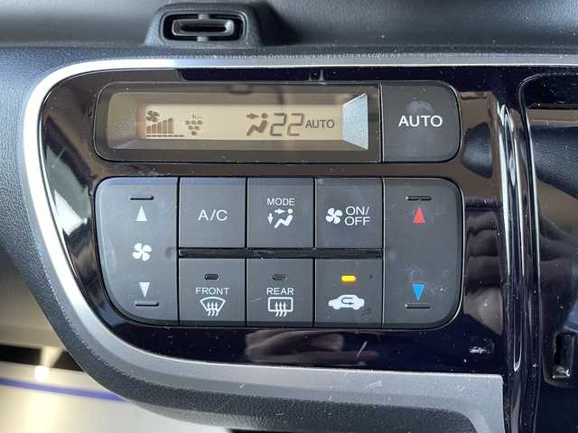 ホンダ Ｎ ＢＯＸ カスタム G ターボ Lパッケージ 宮城県 2015(平27)年 9.2万km スマートブラック (株)IDOMが運営する【じしゃロン仙台店】の自社ローン専用車両になりますこちらは現金またはオートローンご利用時の価格です。自社ローンご希望の方は別途その旨お申付け下さい/両側パワースライドドア/SDナビ/フルセグ/Bluetooth/CD/DVD/バックカメラ/クルコン/ETC/HIDヘッドライト