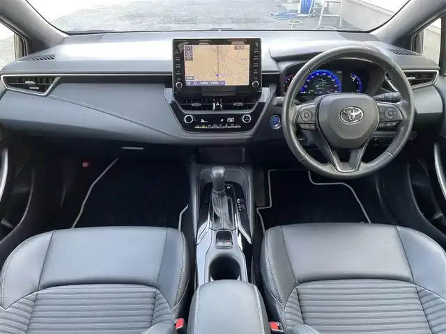 トヨタ カローラツーリング ハイブリッド ダブルバイビー 茨城県 2022(令4)年 1.3万km スパークリングブラックパールクリスタルシャイン 純正ディスプレイオーディオ/トヨタセーフティセンス/・プリクラッシュセーフティ/・レーントレーシングアシスト/・レーダークルーズコントロール/・オートハイビーム/・ロードサインアシスト/ブラインドスポットモニター/アクセサリーコンセント（後席）/充電用USB端子/（Type-C／センターコンソールボックス内側1個）/（アクセサリーソケット（DC12V・120W／センターコンソールボックス内側1個）/純正フロアマット/ワンオーナー/保証書/取説