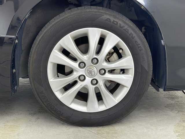 トヨタ ヴォクシー ZS 群馬県 2012(平24)年 13.7万km ブラック 純正ナビ　フルセグＴＶ　バックカメラ　両側電動スライドドア　前席シートヒーター　パドルシフト　レザーステアリング　ステアリングスイッチ　純正ビルトインＥＴＣ　コーナーセンサー　スマートキー　禁煙車