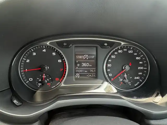 アウディ Ａ１ SB 1．0TFSI 三重県 2018(平30)年 4万km 黒Ⅱ 純正ナビ/　・フルセグ/　・Bluetooth/　・DVD/　・録音/スマートキー/プッシュスタート/D/N席シートヒーター/HIDヘッドライト/ターンミラー/ETC