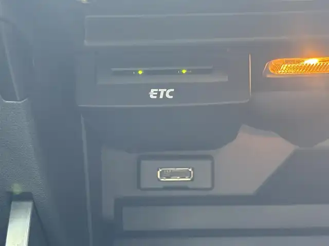 アウディ Ａ１ SB 1．0TFSI 三重県 2018(平30)年 4万km 黒Ⅱ 純正ナビ/　・フルセグ/　・Bluetooth/　・DVD/　・録音/スマートキー/プッシュスタート/D/N席シートヒーター/HIDヘッドライト/ターンミラー/ETC