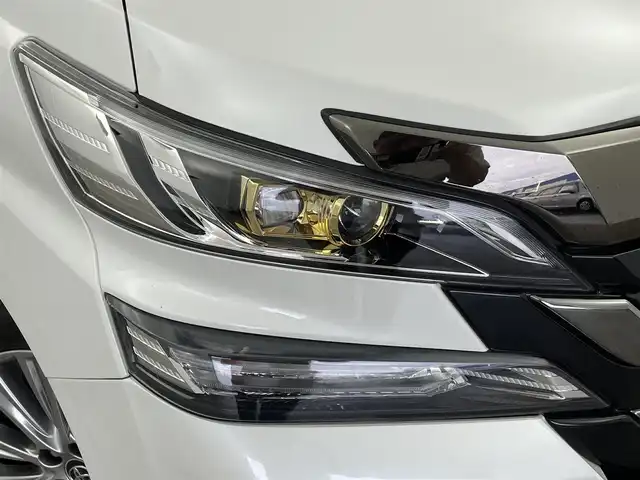 トヨタ ヴェルファイア Z Aエディション 群馬県 2016(平28)年 3.8万km ホワイトパールクリスタルシャイン モデリスタ　Ｗサンルーフ　純正１０型ナビ　Ｂカメラ　クルコン　１００Ｖ電源　両側パワスラ　ＰＷバックドア　前ドラレコ　ビルトインＥＴＣ　コーナーセンサー　ＬＥＤヘッド　フォグランプ　純正アルミ　リア5面スモークフィルム　禁煙車