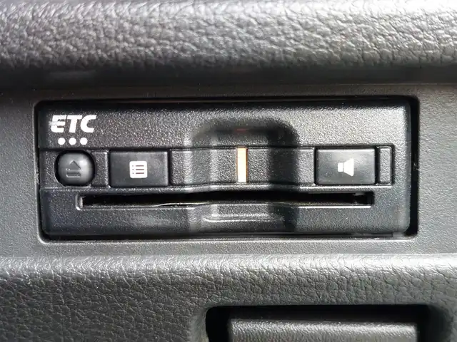 スズキ ハスラー Jスタイル ターボ 東京都 2022(令4)年 1.9万km オフブルーメタリック/ガンメタリック2トーンルーフ スズキセーフティサポート/・デュアルカメラブレーキサポート/・車線逸脱警報機能/・先行車発進お知らせ機能/・誤発進抑制機能/・アダプティブクルーズコントロール/・コーナーセンサー/・全方位モニター/プッシュスタート/アイドリングストップ/パドルシフト/純正ナビ/フルセグTV/ETC/ドライブレコーダー/ルーフレール/シートヒーター/LEDヘッドライト/オートライト/ドアバイザー/15インチ純正アルミホイール/スマートキー