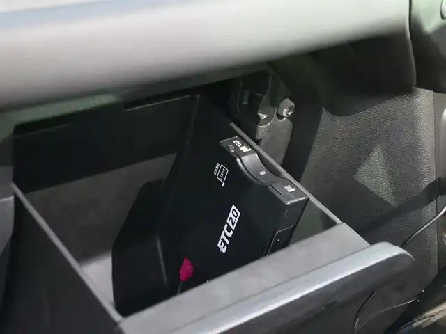 クライスラー・ジープ ラングラー アンリミテッド サハラ 静岡県 2021(令3)年 1.3万km ワインＭ JEPPESEN17インチAW 1インチリフトアップ/BATTLEZ2本出しマフラー/ARIESサイドステップ/社外エアクリーナー/BESTOPソフトトップ/ブラックレザーシートシートヒーター/衝突軽減ブレーキACC/ブラインドスポットモニター/社外ボンネットダンパー/社外アンテナ/UconnectナビフルセグTVCarplayBluetooth/デジタルインナーミラー前後ドラレコ/DSRCETC