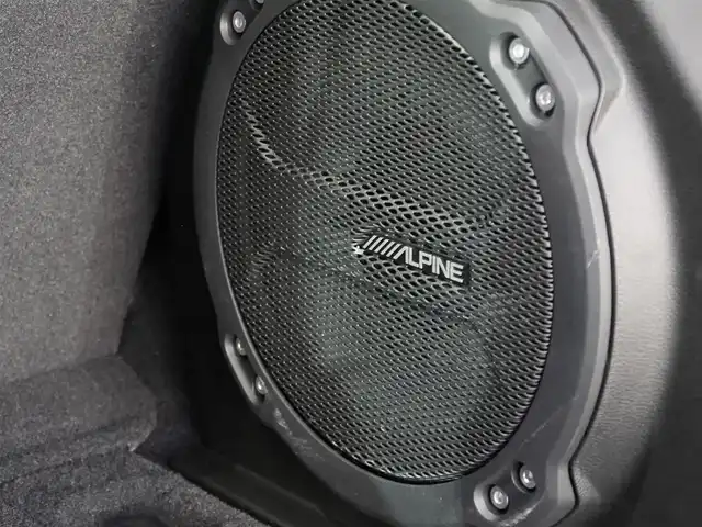 クライスラー・ジープ ラングラー アンリミテッド サハラ 静岡県 2021(令3)年 1.3万km ワインＭ JEPPESEN17インチAW 1インチリフトアップ/BATTLEZ2本出しマフラー/ARIESサイドステップ/社外エアクリーナー/BESTOPソフトトップ/ブラックレザーシートシートヒーター/衝突軽減ブレーキACC/ブラインドスポットモニター/社外ボンネットダンパー/社外アンテナ/UconnectナビフルセグTVCarplayBluetooth/デジタルインナーミラー前後ドラレコ/DSRCETC