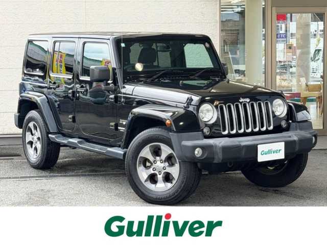 クライスラー・ジープ ジープ ラングラー アンリミテッド サハラ 兵庫県 2016(平28)年 3.4万km 黒 ワンオーナー/社外7インチナビ（AVIC-RZ800）/　（AM/FM/CD/DVD/BT)/フルセグTV/バック・サイドカメラ/アルパインサウンド/4WD/ETC/ステアリングリモコン/クルーズコントロール/レザーシート/前席シートヒーター/純正ラバーフロアマット/背面タイヤ（純正カバー付き）/純正18インチアルミホイール