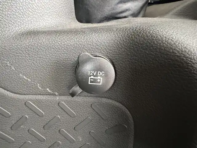 クライスラー・ジープ ジープ ラングラー アンリミテッド サハラ 兵庫県 2016(平28)年 3.4万km 黒 ワンオーナー/社外7インチナビ（AVIC-RZ800）/　（AM/FM/CD/DVD/BT)/フルセグTV/バック・サイドカメラ/アルパインサウンド/4WD/ETC/ステアリングリモコン/クルーズコントロール/レザーシート/前席シートヒーター/純正ラバーフロアマット/背面タイヤ（純正カバー付き）/純正18インチアルミホイール