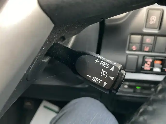 トヨタ ヴォクシー ZS 煌Ⅲ 愛媛県 2020(令2)年 4.6万km ホワイトパールクリスタルシャイン 純正１０型ナビ（NSZN-Z68T）/フルセグＴＶ/バックカメラ/両側パワースライドドア/クルーズコントロール/ＬＥＤヘッドライト/オートハイビーム/衝突軽減システム/車線逸脱警報/クリアランスソナー/ハーフレザー/禁煙車/７名乗車/取説/スペアキー