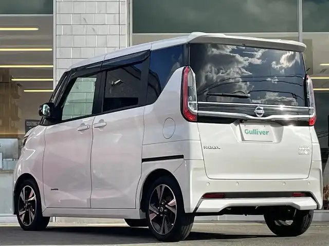 日産 ルークス HWS Gターボ プロパイロットED 兵庫県 2022(令4)年 4.7万km ホワイトパール 純正9インチナビ/アラウンドビューモニター/プロパイロット/エマージェンシーブレーキ/両側パワースライドドア/フルセグTV/Bluetooth接続/シートヒーター/後席サーキュレーター/革調シート/CD/DVD/ETC/ステアリングリモコン/LEDヘッドライト/スイッチスタート