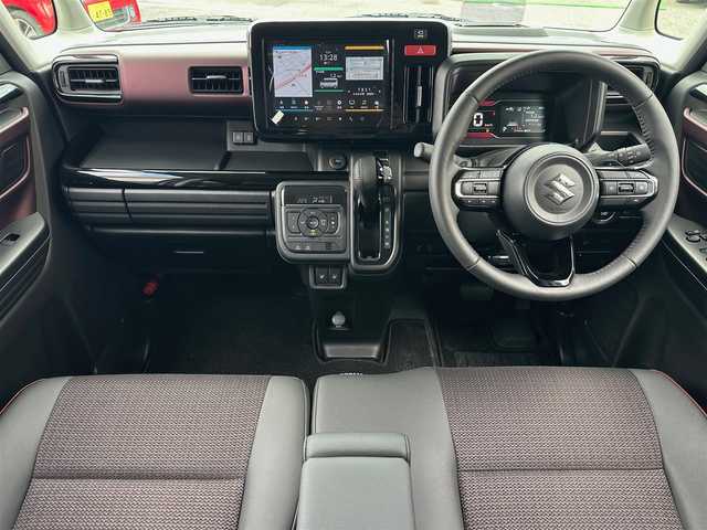 スズキ スペーシア カスタム HYBRID XS ターボ 茨城県 2024(令6)年 0.4万km ピュアホワイトP 純正ディスプレイオーディオ/ナビ・TV付き/クルーズコントロール（追従走行有）/衝突被害軽減システム/レーンキープアシスト/クリアランスソナー/HUD/ドライブレコーダー/バック・全方位カメラ/ETC/シートヒーター/ステアリングヒーター/後席サーキュレーター/両側パワースライドドア/電動パーキングブレーキ/オートホールド機能/LEDヘッドライト/純正アルミホイール/スマートキー/保証書/取扱説明書/スペアキー