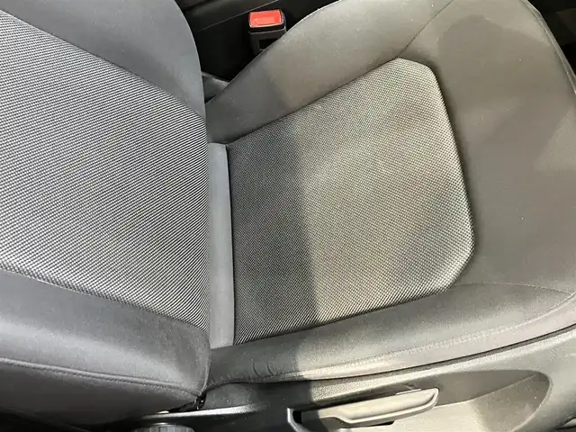アウディ Ａ３ SB 30TFSI 東京都 2019(令1)年 2.5万km ミトスブラックメタリック 1400CCターボ/純正ナビゲーション/地上デジタルテレビ/Bモニター/ETC/レーダークルーズコントロール/キセノンライト/フォグライト（前後）/アイドリングストップ/スマートキー/アイドリングストップ/パーキングセンサー/純正アルミホイール16インチ/純正フロアマット/メーカー保証書/取扱説明書/点検整備記録簿R235年