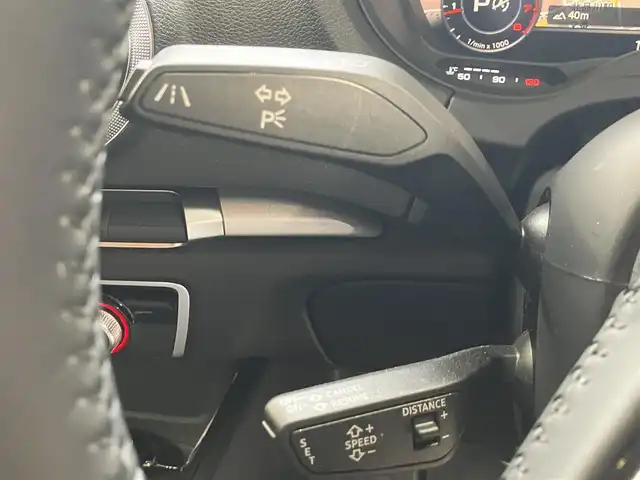 アウディ Ａ３ SB 30TFSI 東京都 2019(令1)年 2.5万km ミトスブラックメタリック 1400CCターボ/純正ナビゲーション/地上デジタルテレビ/Bモニター/ETC/レーダークルーズコントロール/キセノンライト/フォグライト（前後）/アイドリングストップ/スマートキー/アイドリングストップ/パーキングセンサー/純正アルミホイール16インチ/純正フロアマット/メーカー保証書/取扱説明書/点検整備記録簿R235年