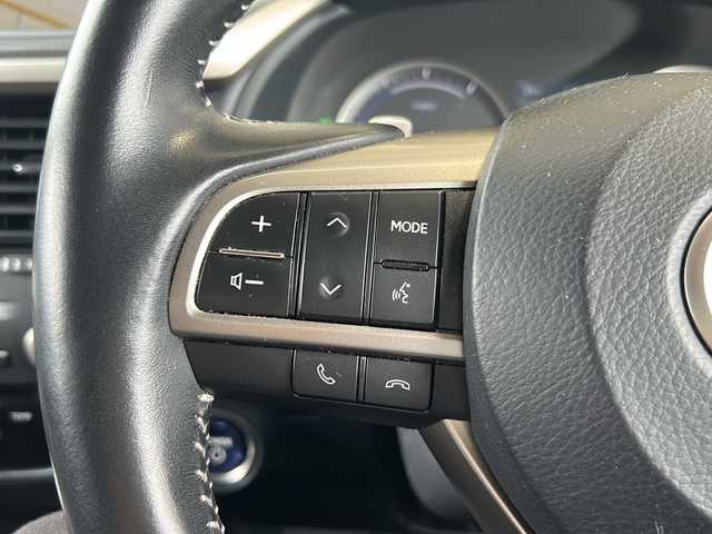 レクサス ＲＸ 450h バージョンL 静岡県 2019(令1)年 4.6万km ソニッククォーツ 純正メモリナビ/・CD/・DVD/・フルセグTV/・Bluetooth/・USB/・AM/・FM/主要装備/・衝突軽減/・レーンキープ/・追従クルコン/・BSM/・コーナーセンサー前後/・アラウンドビューモニター/・パワーバックドア/・パドルシフト/・全席パワーシート/・全席シートヒーター/・D+N席エアシート/・ビルトインETC2.0/・純正アルミホイール/・純正フロアマット/・オートハイビーム