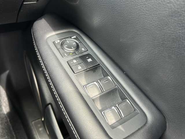 レクサス ＲＸ 450h バージョンL 静岡県 2019(令1)年 4.6万km ソニッククォーツ 純正メモリナビ/・CD/・DVD/・フルセグTV/・Bluetooth/・USB/・AM/・FM/主要装備/・衝突軽減/・レーンキープ/・追従クルコン/・BSM/・コーナーセンサー前後/・アラウンドビューモニター/・パワーバックドア/・パドルシフト/・全席パワーシート/・全席シートヒーター/・D+N席エアシート/・ビルトインETC2.0/・純正アルミホイール/・純正フロアマット/・オートハイビーム