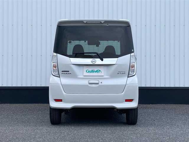 日産 デイズ ルークス ハイウェイスター Gターボ 千葉県 2018(平30)年 6.4万km ホワイトパール 純正7インチナビ/(フルセグTV CD DVD BT AM FM)/全周囲カメラ/衝突被害軽減システム/クルーズコントロール/ETC/ドライブレコーダー/アイドリングストップ/LEDヘッドライト/フォグランプ/オートライト/ウィンカーミラー/電動格納ミラー/両側パワースライドドア/横滑り防止装置/純正15インチAW/シートリフター/プッシュスタート/スマートキー/フロアマット/ドアバイザー/スペアキー/取扱説明書/保証書
