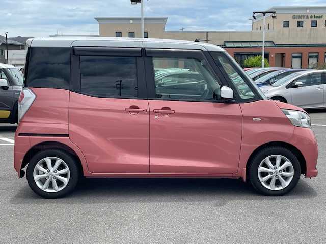 日産 デイズ ルークス X Vセレクション 長崎県 2018(平30)年 8.7万km ブロッサムピンク 純正メモリーナビ/CD/DVD/BT/フルセグTV/アラウンドビューモニター/エマージェンシーブレーキ/両側パワースラアイドドア/ステアリングスイッチ/ナビ連動ドライブレコーダー/純正14インチAW/ETC