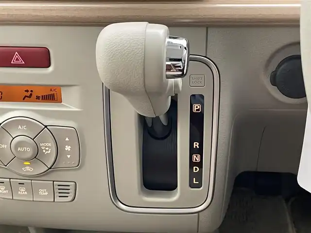 スズキ ラパン X 愛知県 2021(令3)年 1.9万km フレンチミントパールメタリック ディスプレイオーディオ　Ｂｌｕｅｔｏｏｔｈ　シートヒーター　純正アルミ　ツートンカラー　デュアルセンサーブレーキ　衝突軽減　車線逸脱　ＨＩＤオートライト　プッシュスタート　パーキングセンサー　禁煙車