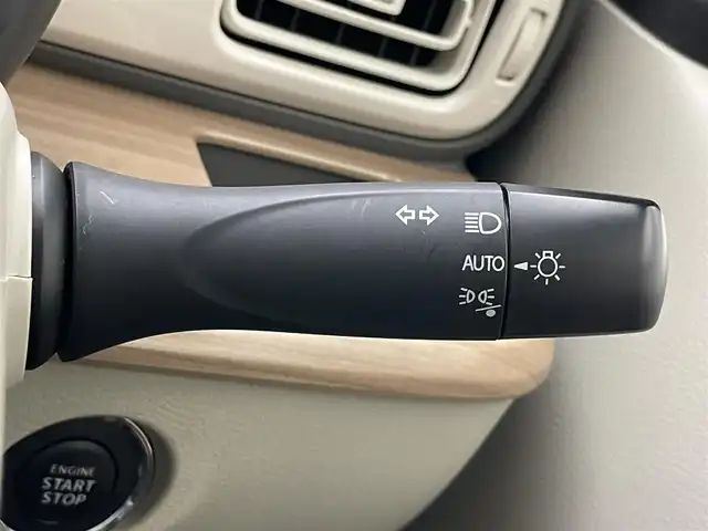 スズキ ラパン X 愛知県 2021(令3)年 1.9万km フレンチミントパールメタリック ディスプレイオーディオ　Ｂｌｕｅｔｏｏｔｈ　シートヒーター　純正アルミ　ツートンカラー　デュアルセンサーブレーキ　衝突軽減　車線逸脱　ＨＩＤオートライト　プッシュスタート　パーキングセンサー　禁煙車