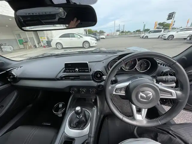 マツダ ロードスター NR－A 宮崎県 2021(令3)年 6.3万km ジェットブラックマイカ 純正メディアプレイヤー/ワンオーナー車/6速MT/ハイオク車/レーンキープアシスト/衝突被害軽減システム/パーキングアシスト/オートライト/USB×１/AUX/純正マット/純正アルミ　16インチ/オールシーズンタイヤ/ETC/ステアリングスイッチ