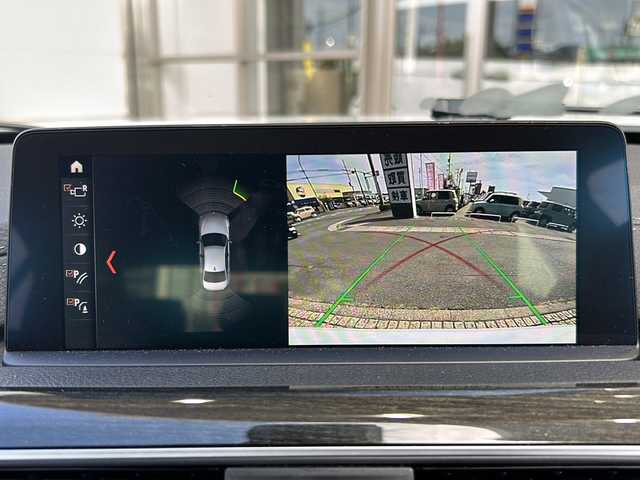 ＢＭＷ ３２０ｄ Mスポーツ 静岡県 2018(平30)年 1.9万km 白 純正ナビ/CD/DVD/Bluetooth/USB/FM/AM/フルセグ/主要装備/・コーナーセンサー　/・シートメモリー　/・純正ナビ　/・レーダークルーズコントロール　/・ＳＯＳコール　/・スマートキー　/・ステアリングリモコン　/・オートライト　/・レーンキープアシスト　/・シートヒーター　/・パワーシート　/・保証書/・LEDヘッドライト/・盗難防止装置/・横滑り防止装置/・純正アルミホイール/・