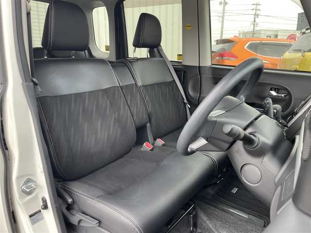 ダイハツ タント カスタム X トップED SA Ⅲ 富山県 2017(平29)年 2.2万km パールホワイトⅢ 純正ナビ／/フルセグＴＶ／/Ｂｌｕｅｔｏｏｔｈ／/ＤＶＤ再生／/Ｂカメラ／/パワースライドドア／/スマートキー／/シートヒーター／/ドライブレコーダー／/アイドリングストップ／/ＬＥＤオートライト／/スマートアシスト/ドライブレコーダー