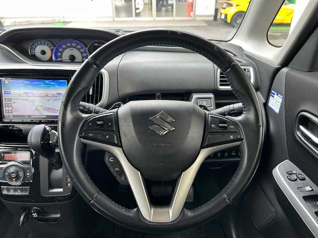 スズキ ソリオ バンディット HV MV 東京都 2018(平30)年 8.6万km スーパーブラックパール ワンオーナー/純正SDナビ/Bluetooth/フルセグTV AMFM/全周囲カメラ/バックカメラ/左側パワースライドドア/クルーズコントロール/ドライブレコーダー/コーナーセンサー/レーンアシスト/衝突被害軽減システム/エアバッグ(ダブル＋サイド)/オートエアコン(AAC)/オートライト/プッシュスタート/スペアキー×1/保証書＆取扱説明書