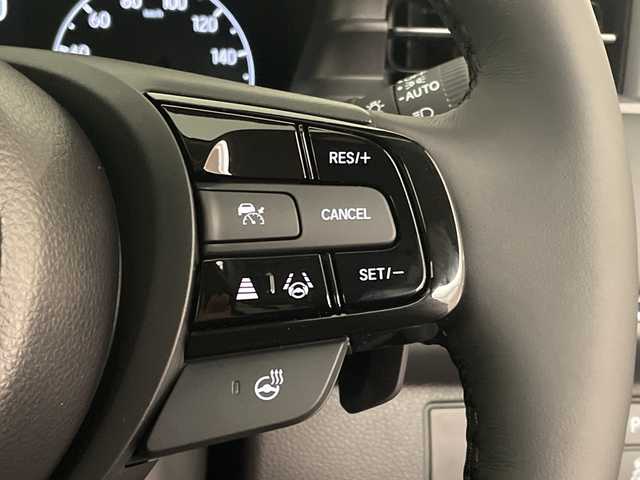 ホンダ ヴェゼル ハイブリッド e:HEV Z 愛媛県 2025(令7)年 0.1千km クリスタルブラックパール e:HEV Z　4VC4AZ　Honda CONNECTディスプレー+ETC2.0車載器+ワイヤレス充電器(231/000)/登録済未使用車　純正９型ナビ　バックカメラ　衝突被害軽減ブレーキ　ホンダセンシング　フルセグ　Ｂｌｕｅｔｏｏｔｈ　電動リアゲート　レーンアシスト　アダプティブクルーズコントロール　ＥＴＣ２．０　禁煙車