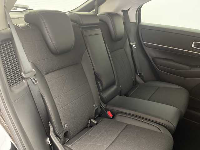 ホンダ ヴェゼル ハイブリッド e:HEV Z 愛媛県 2025(令7)年 0.1千km クリスタルブラックパール e:HEV Z　4VC4AZ　Honda CONNECTディスプレー+ETC2.0車載器+ワイヤレス充電器(231/000)/登録済未使用車　純正９型ナビ　バックカメラ　衝突被害軽減ブレーキ　ホンダセンシング　フルセグ　Ｂｌｕｅｔｏｏｔｈ　電動リアゲート　レーンアシスト　アダプティブクルーズコントロール　ＥＴＣ２．０　禁煙車