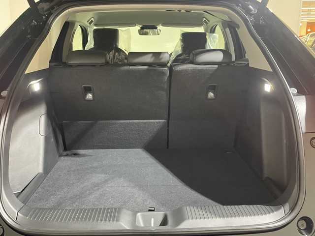 ホンダ ヴェゼル ハイブリッド e:HEV Z 愛媛県 2025(令7)年 0.1千km クリスタルブラックパール e:HEV Z　4VC4AZ　Honda CONNECTディスプレー+ETC2.0車載器+ワイヤレス充電器(231/000)/登録済未使用車　純正９型ナビ　バックカメラ　衝突被害軽減ブレーキ　ホンダセンシング　フルセグ　Ｂｌｕｅｔｏｏｔｈ　電動リアゲート　レーンアシスト　アダプティブクルーズコントロール　ＥＴＣ２．０　禁煙車