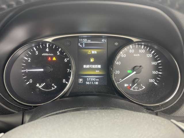 日産 エクストレイル 20X エマージェンシーブレーキ 道央・札幌 2017(平29)年 5.8万km ブリリアントホワイトパール ・パートタイム４ＷＤ/・純正ナビ（CD/BT/フルセグTV/SD/USB）/・全方位カメラ/・エマージェンシーブレーキ/・シートヒーター（前席）/・クルーズコントロール/・ビルトインＥＴＣ/・アイドリングストップ/・コーナーセンサー/・横滑り防止/・スマートキー/・プッシュスタート/・オートライト/・フロアマット