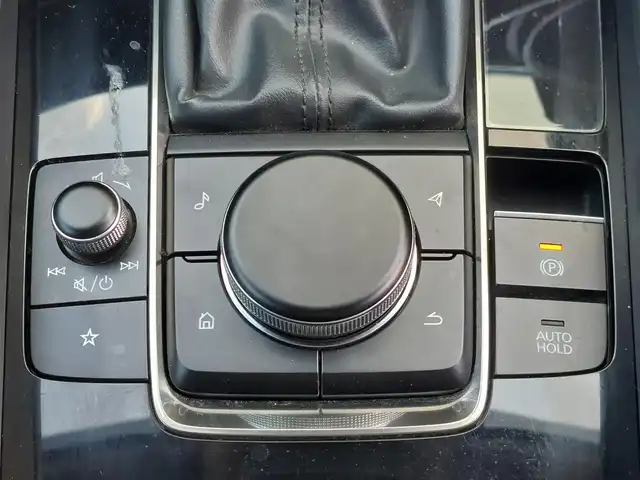 マツダ マツダ３セダン XD Lパッケージ 東京都 2019(令1)年 3.3万km スノーフレイクホワイトパールマイカ 純正SDナビ/全方位カメラ/衝突軽減ブレーキ/ブラインドスポットモニター/黒レザーシート/運転席パワーシート/ドライブレコーダー前後/ETC/パドルシフト/シートメモリー/レーダークルーズコントロール/シートヒーター/クリアランスソナー/ステアリングスイッチ/ハンドルヒーター/オートライト/LEDヘッドライト