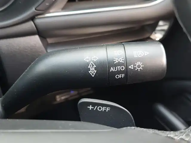 マツダ マツダ３セダン XD Lパッケージ 東京都 2019(令1)年 3.3万km スノーフレイクホワイトパールマイカ 純正SDナビ/全方位カメラ/衝突軽減ブレーキ/ブラインドスポットモニター/黒レザーシート/運転席パワーシート/ドライブレコーダー前後/ETC/パドルシフト/シートメモリー/レーダークルーズコントロール/シートヒーター/クリアランスソナー/ステアリングスイッチ/ハンドルヒーター/オートライト/LEDヘッドライト