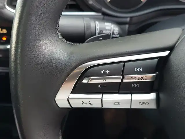 マツダ マツダ３セダン XD Lパッケージ 東京都 2019(令1)年 3.3万km スノーフレイクホワイトパールマイカ 純正SDナビ/全方位カメラ/衝突軽減ブレーキ/ブラインドスポットモニター/黒レザーシート/運転席パワーシート/ドライブレコーダー前後/ETC/パドルシフト/シートメモリー/レーダークルーズコントロール/シートヒーター/クリアランスソナー/ステアリングスイッチ/ハンドルヒーター/オートライト/LEDヘッドライト