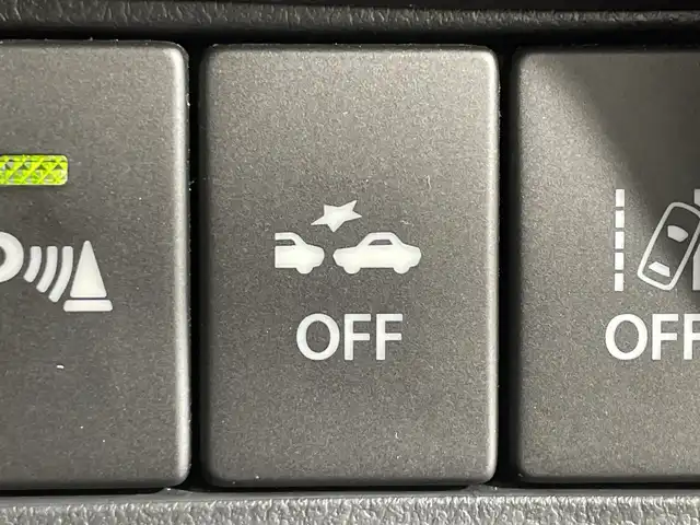 スズキ ソリオ バンディット HV MV 神奈川県 2019(平31)年 3.3万km ピュアホワイトP 純正8型DOナビ【CN-RZ846】/CD DVD Bluetooth フルセグTV USB SD/バックカメラ/両側パワースライドドア/スズキセーフティサポート/・デュアルカメラブレーキサポート/・横滑り防止機能/・アダプティブクルーズコントロール/・誤発進抑制機能/・車線逸脱警報機能/・ふらつき防止機能/・先行車発進お知らせ機能/・ハイビームアシスト/・リヤパーキングセンサー/ビルトインETC/パドルシフト/前方方向ドライブレコーダー/ステアリングリモコン/純正フロアマット/オートライト/純正15インチアルミホイール/スマートキー/純正ドアバイザー