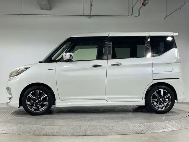 スズキ ソリオ バンディット HV MV 神奈川県 2019(平31)年 3.3万km ピュアホワイトP 純正8型DOナビ【CN-RZ846】/CD DVD Bluetooth フルセグTV USB SD/バックカメラ/両側パワースライドドア/スズキセーフティサポート/・デュアルカメラブレーキサポート/・横滑り防止機能/・アダプティブクルーズコントロール/・誤発進抑制機能/・車線逸脱警報機能/・ふらつき防止機能/・先行車発進お知らせ機能/・ハイビームアシスト/・リヤパーキングセンサー/ビルトインETC/パドルシフト/前方方向ドライブレコーダー/ステアリングリモコン/純正フロアマット/オートライト/純正15インチアルミホイール/スマートキー/純正ドアバイザー