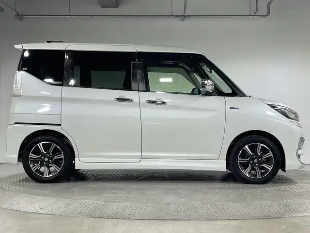 スズキ ソリオ バンディット HV MV 神奈川県 2019(平31)年 3.3万km ピュアホワイトP 純正8型DOナビ【CN-RZ846】/CD DVD Bluetooth フルセグTV USB SD/バックカメラ/両側パワースライドドア/スズキセーフティサポート/・デュアルカメラブレーキサポート/・横滑り防止機能/・アダプティブクルーズコントロール/・誤発進抑制機能/・車線逸脱警報機能/・ふらつき防止機能/・先行車発進お知らせ機能/・ハイビームアシスト/・リヤパーキングセンサー/ビルトインETC/パドルシフト/前方方向ドライブレコーダー/ステアリングリモコン/純正フロアマット/オートライト/純正15インチアルミホイール/スマートキー/純正ドアバイザー