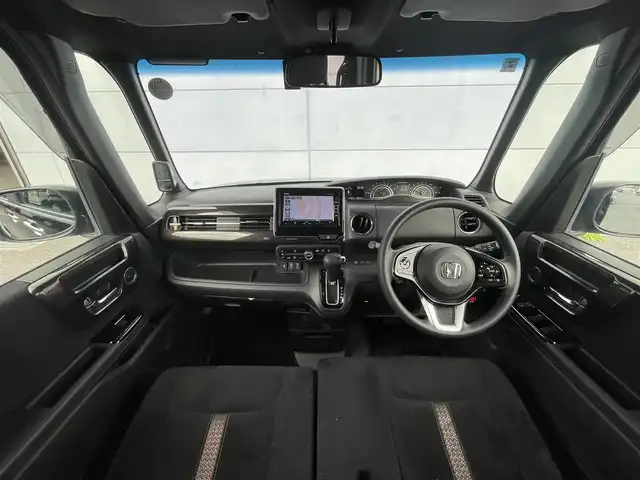 ホンダ Ｎ ＢＯＸ カスタム G L ホンダセンシング 千葉県 2018(平30)年 2.6万km クリスタルブラックパール 純正7インチSDナビ/(Bluetooth/ワンセグTV/SD/CD再生)/ホンダセンシング/-衝突軽減ブレーキ/-アダプティブクルーズコントロール/-車線維持支援システム/-オートハイビーム/両側パワースライドドア/ETC/バックカメラ/前後コーナーセンサー/LEDオートライト/プッシュスタート/スマートキー/ドアバイザー/ステアリングリモコン/アイドリングストップ