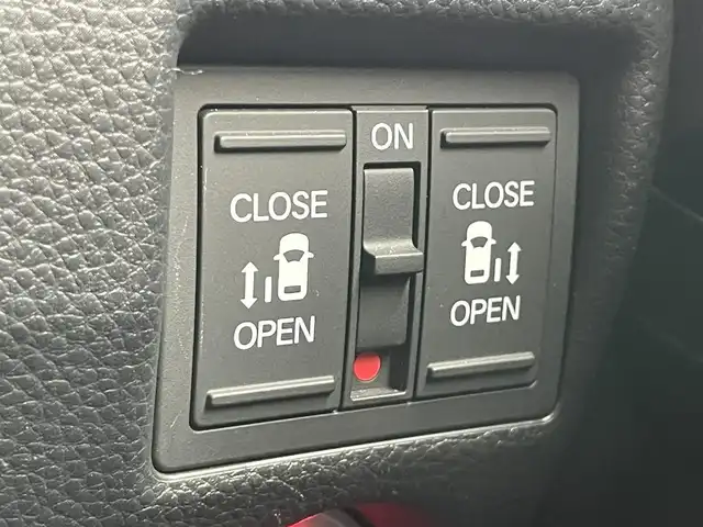 ホンダ Ｎ ＢＯＸ カスタム G L ホンダセンシング 千葉県 2018(平30)年 2.6万km クリスタルブラックパール 純正7インチSDナビ/(Bluetooth/ワンセグTV/SD/CD再生)/ホンダセンシング/-衝突軽減ブレーキ/-アダプティブクルーズコントロール/-車線維持支援システム/-オートハイビーム/両側パワースライドドア/ETC/バックカメラ/前後コーナーセンサー/LEDオートライト/プッシュスタート/スマートキー/ドアバイザー/ステアリングリモコン/アイドリングストップ