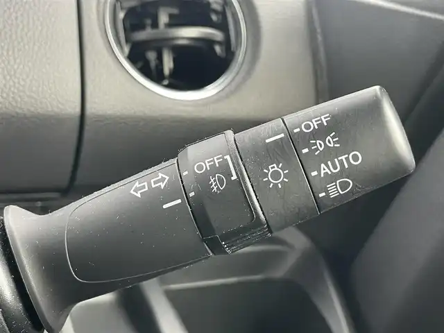 ホンダ Ｎ ＢＯＸ カスタム G L ホンダセンシング 千葉県 2018(平30)年 2.6万km クリスタルブラックパール 純正7インチSDナビ/(Bluetooth/ワンセグTV/SD/CD再生)/ホンダセンシング/-衝突軽減ブレーキ/-アダプティブクルーズコントロール/-車線維持支援システム/-オートハイビーム/両側パワースライドドア/ETC/バックカメラ/前後コーナーセンサー/LEDオートライト/プッシュスタート/スマートキー/ドアバイザー/ステアリングリモコン/アイドリングストップ