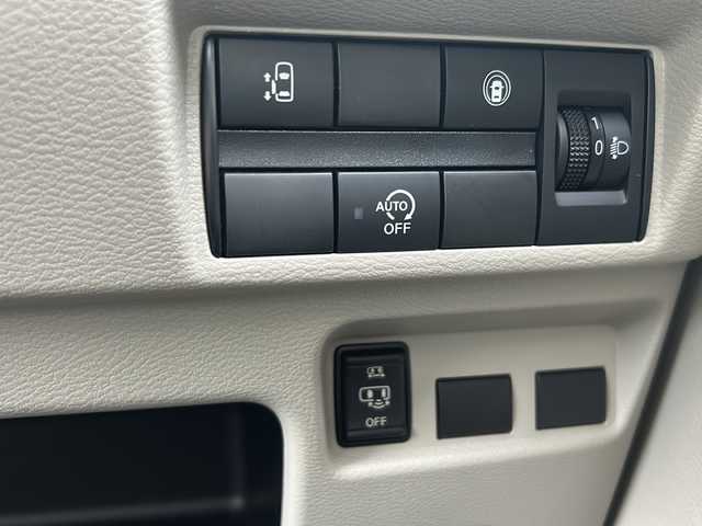 日産 ルークス X 千葉県 2020(令2)年 5.2万km ホワイトパール 純正メモリナビ（MJ120D-W）/BlueTooth接続/フルセグテレビ/CD/SD/AM/FM/バックカメラ/アラウンドビューモニター/片側パワースライドドア/ハンズフリースライドドア/アイドリングストップ/ドアバイザー/プッシュスタート/スマートキー/オートライト/オートハイビーム/ベンチシート/純正フロアマット/取扱説明書/保証書