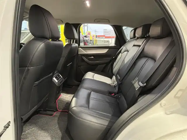 マツダ ＣＸ－６０ 25S Lパッケージ 大阪府 2023(令5)年 3.5万km ロジウムホワイトプレミアムメタリック １オーナー/純正ナビ/（フルセグ／ＢＴ／ＣＤ／ＤＶＤ）/バックカメラ/レーダークルーズコントロール/衝突軽減システム/レーンキープアシスト/横滑り防止装置/ヘッドアップディスプレイ/ハンドルヒーター/AUTO HOLD/Apple Carplay/ハーフレザーシート/前席シートヒーター/前席パワーシート/社外フロアマット/純正２０インチＡＷ/ドラレコ/ETC/保証書/記録簿