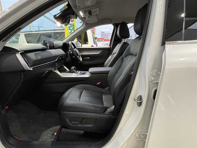 マツダ ＣＸ－６０ 25S Lパッケージ 大阪府 2023(令5)年 3.5万km ロジウムホワイトプレミアムメタリック ワンオーナー/黒革シート/前席シートヒーター/前席パワーシート/パワーバックドア/フルセグTV BT/全方位カメラ/ブラインドスポットモニタ/衝突被害軽減ブレーキ/レーダークルーズコントロール/レーンアシスト/ETC/前後ドラレコ/スマートキー 2個/20インチアルミホイール/パドルシフト/ステアリングヒーター/ステアリングリモコン/ヘッドアップディスプレイ/W サイド カーテン エアバッグ/禁煙車