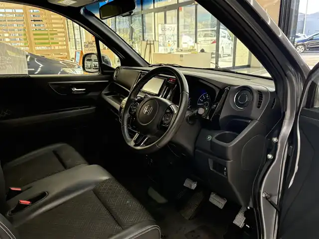 ホンダ Ｎ ＷＧＮ カスタム G Lパッケージ 高知県 2018(平30)年 9.8万km シャイニンググレーM (株)IDOMが運営する【じしゃロン高知店】の自社ローン専用車両になります。こちらは現金またはオートローンご利用時の価格です。自社ローンご希望の方は別途その旨お申付け下さい/社外ナビ　バックカメラ　ＴＶ　純正エアロ　純正アルミ　リアスポイラー　ＨＩＤヘッドライト　フォグライト　スマートキー　前後ドライブレコーダー　ウィンカーミラー　クルーズコントロール