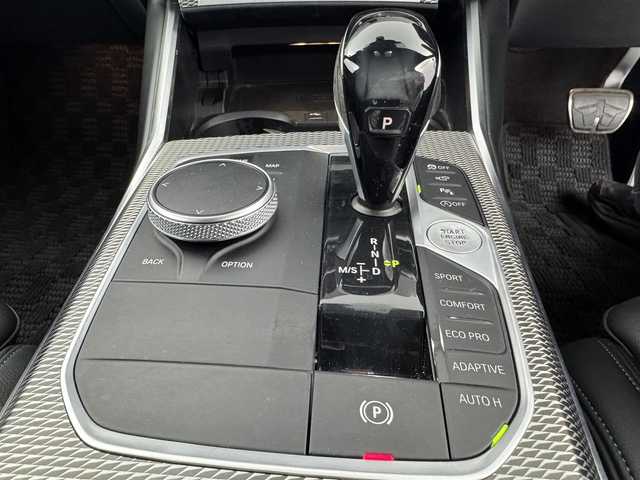 ＢＭＷ ３２０ｄ xDrive Mスポーツ 愛知県 2020(令2)年 10.1万km 青 純正ナビ　/（フルセグ/Bluetooth） /レーダークルーズコントロール　/パドルシフト　/全方位モニター　/衝突軽減システム　/ブラインドスポットモニター　/コーナーセンサー/レーンキープアシスト/電動リアゲート　/ハーフレザーシート　/前席シートヒーター　/運転席メモリーシート　/ワイヤレス充電　/ドライブレコーダー/ETC/純正AW　
